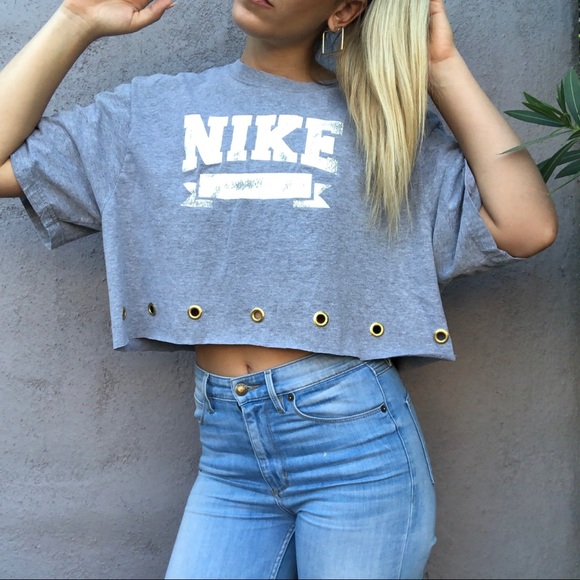 Nike Tops - Rare NIKE Logo Tee Lined w Gold Grommet Eyelet